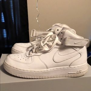 Nike Air Force One’s High Top